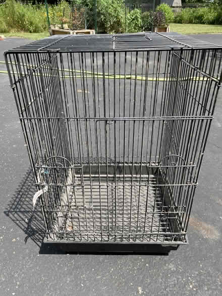 Photo of free Parakeet size Bird Cage (Westerville) #1