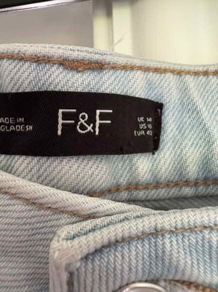 Photo of free Women’s jeans (Axminster) #4