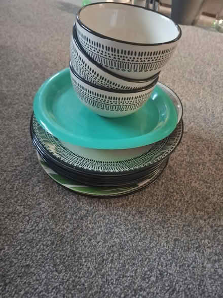 Photo of free Bowls and plates (NN10) #1