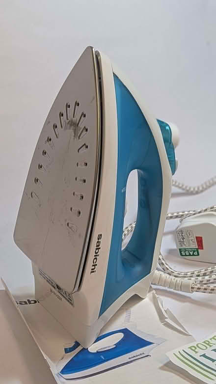 Photo of free Sabichi Steam Iron in good condition (Portsea PO1) #1