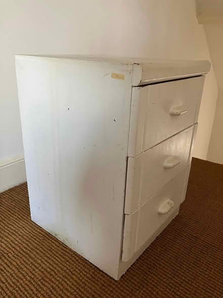 Photo of free White chest of drawers (Lansdowne Terrace, Exeter) #2