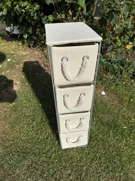 Photo of free Small set of drawers (Hadleigh SS7) #1