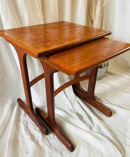 Photo of free It’s a set of 3 vintage tables (Thornton Heath CR7) #1