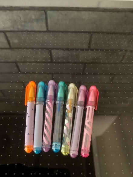 Photo of free Small pens (Tilehurst RG30) #1