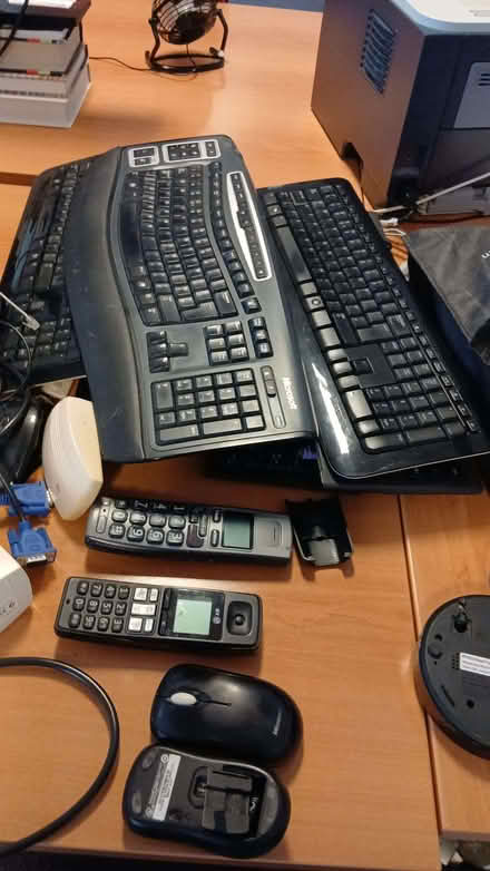 Photo of free Various keyboards- cannot tell you if they are working... (Silverhill TN38) #1