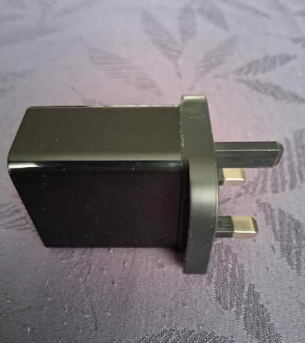 Photo of free USB multi charger (Roffey) #1