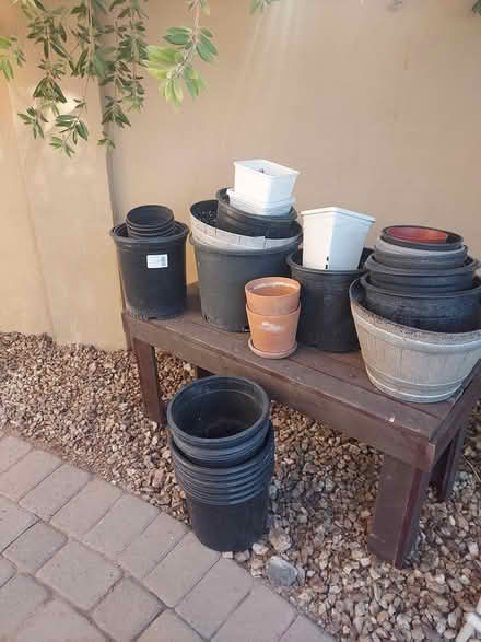 Photo of free Lots of gardening pots (North Phoenix) #1