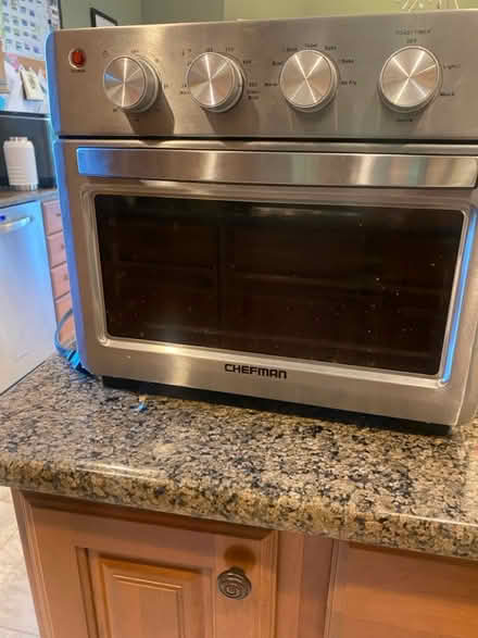 Photo of free NOT WORKING toaster oven (Silver Glen Rd & Stevens Rd) #1