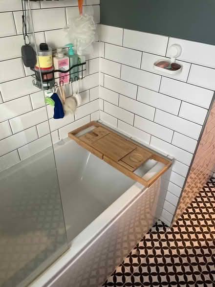 Photo of free Expandable bath tray (Ruskin Park SE5) #1