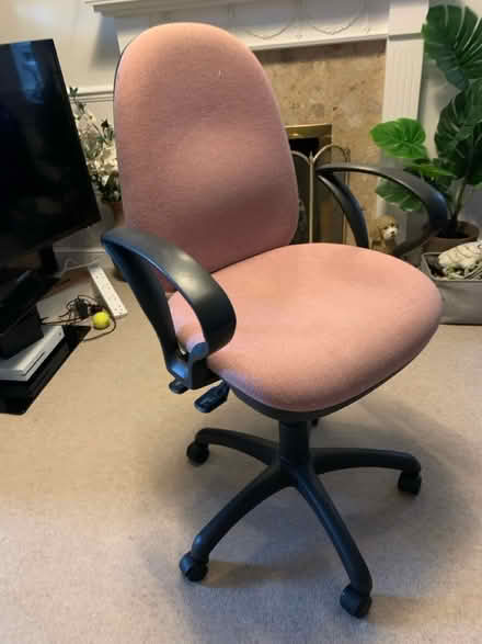 Photo of free Office Chair (DA9) #1