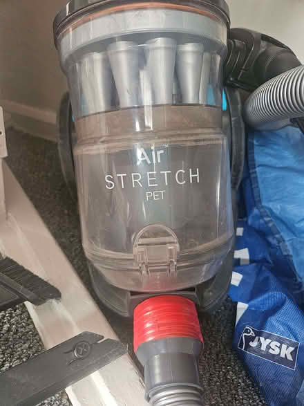 Photo of free Vax pet vacuum- not working/ for parts (Downham BR1) #2