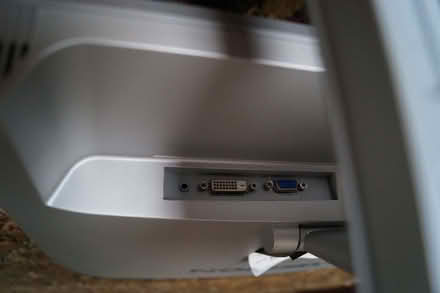 Photo of free PC Monitor - 21" Working (Pinkneys Green SL6) #3