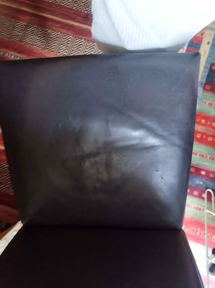 Photo of free Table and chairs (Goudhurst TN17) #4