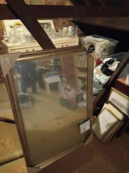 Photo of free Mirror (Baildon BD17) #1