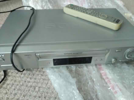 Photo of free Video cassette player (WC1N Bloomsbury) #1