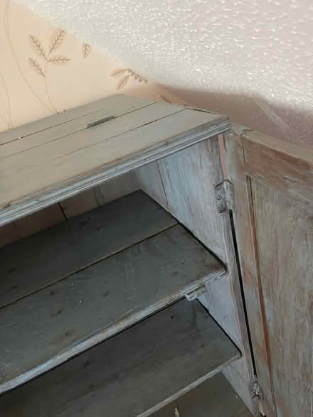 Photo of free Large sideboard with 3shelves (RG30) #4
