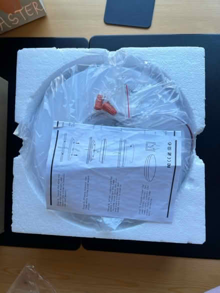 Photo of free LED Ceiling Light (Twickenham TW2) #4