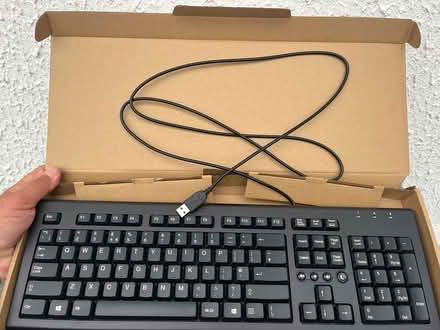 Photo of free HP keyboard in box (West Kingsdown) #1