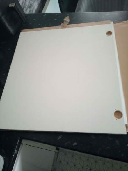 Photo of free Plain white ,gloss cupboard doors (Cheshunt EN8) #2