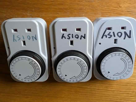 Photo of free 3 mechanical timers (Melbourn) #1