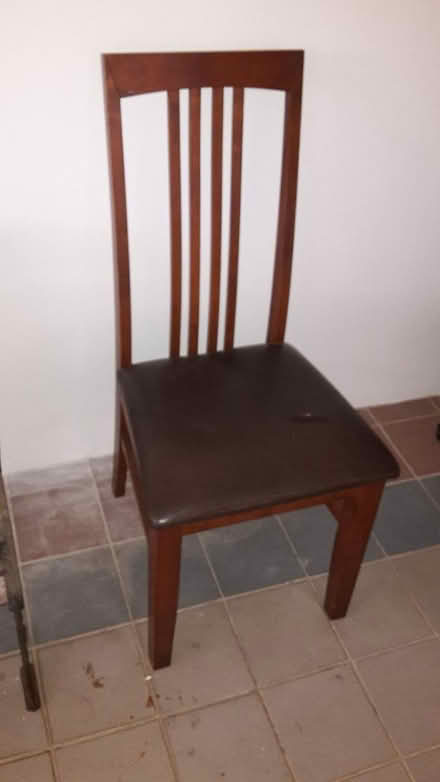 Photo of free Dining Chair (Queenstown, near MRT) #1