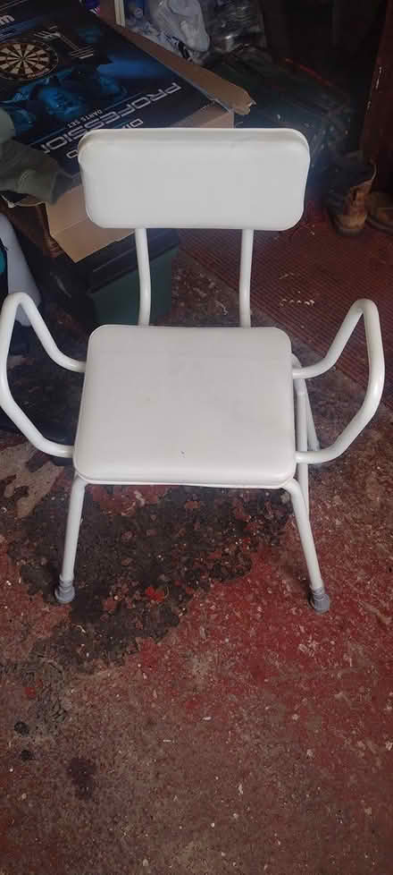 Photo of free Shower seat (WN4) #1