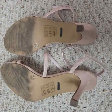Photo of free Used shoes sandals pink womens 9 (Elmvale acres, Lynda lane park) #2