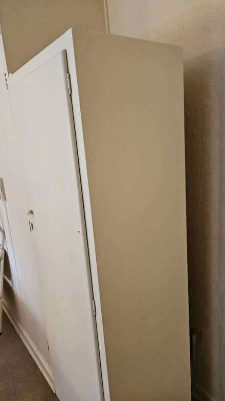 Photo of free Cream Wardrobe (Church Street. NG17) #3