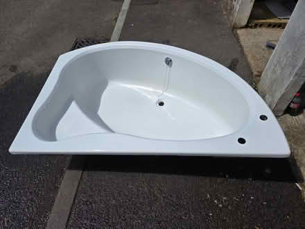 Photo of free Corner bath, with accessories! (Glynfach CF39) #2