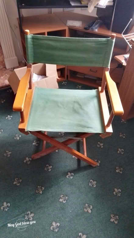 Photo of free directors chair (Ward End B8) #1