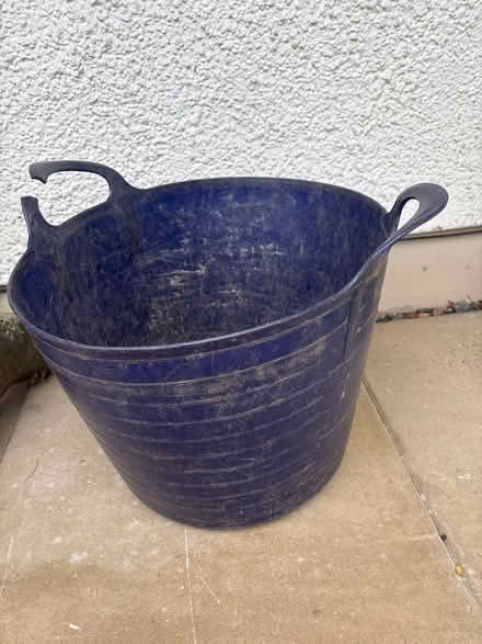 Photo of free Large trug broken handle (Oxenholme LA9) #1