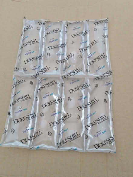 Photo of free 6 Unfrozen ice packs (Meare) (Oxenpill BA6) #1