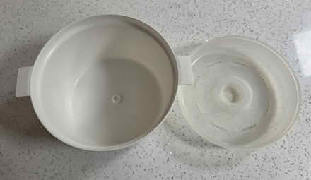 Photo of free Microwave dish with lid (Frimley) #3