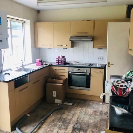 Photo of free Kitchen Units (Cottingley BD16) #2