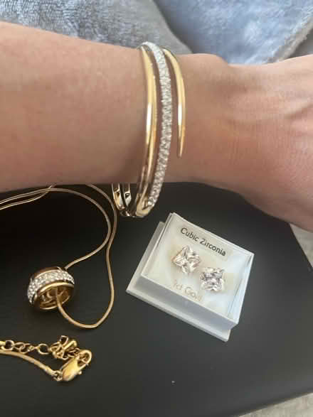Photo of free 3pc Costume Jewelry Set (M12FG Ancoats) #1