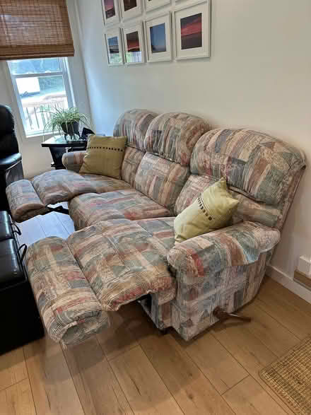 Photo of free Lazy boy couch (Lowbanks, ontario) #4