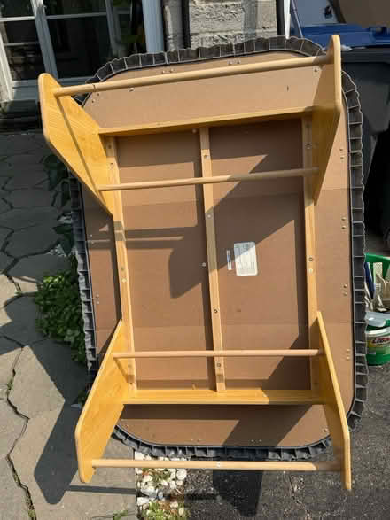 Photo of free Train table (Mississauga/ Streetsville) #3