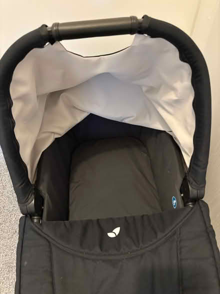 Photo of free Carrycot Joie Chrome (CV22RR) #3