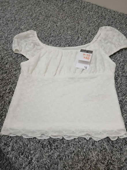 Photo of free Age 9 - 10 Primark top (Parkhead EH11) #1