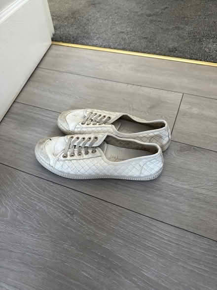 Photo of free White pumps (Tyburn B24) #1