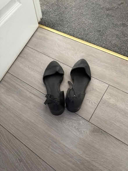 Photo of free Flat leather shoes (Tyburn B24) #1