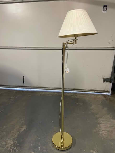 Photo of free Standard lamp (Edenbridge TN8) #1
