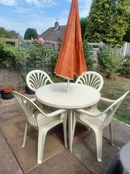Photo of free Cream Table and 4 Chairs set (Kingswinford DY6) #1