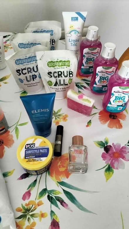 Photo of free New and partially used toiletries (Belfast BT11) #4