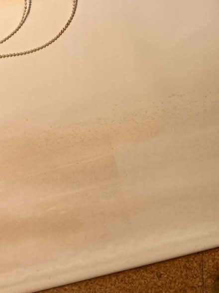 Photo of free White roller blind (not pristine) (Elephant and Castle) #4