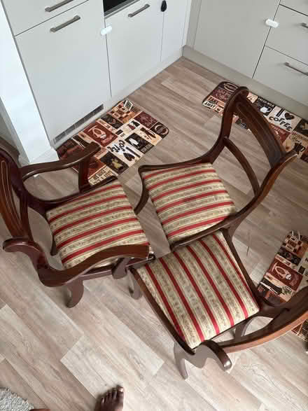 Photo of free 4 dinning chairs (Melling L31) #1
