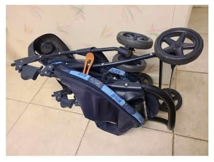 Photo of free Old Graco Stroller (Clearwater 33763) #2