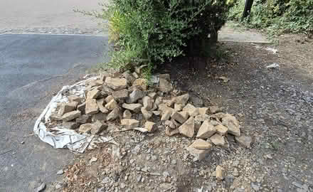 Photo of free stones (Mosborough S20) #1