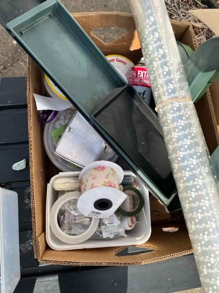 Photo of free Mixed floristry kit (SG6) #3