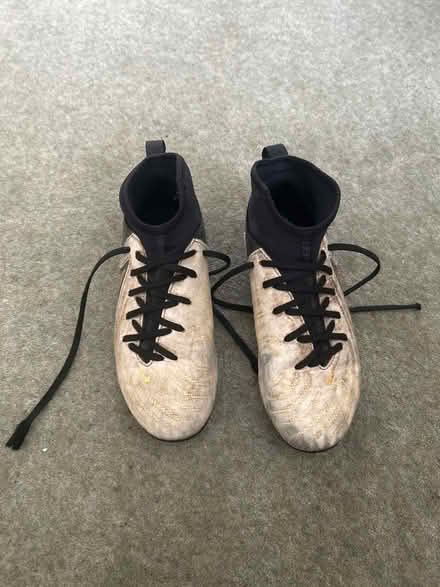 Photo of free Nike football boots UK 4 (Ruislip HA4) #1
